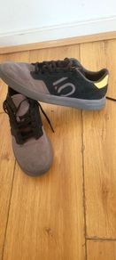 Adidas Five Ten Mountain Bike