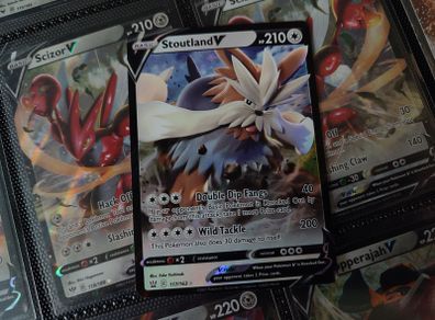 Stoutland V ! Ultra Rare ! from Battle Styles Set ! 2021 ! Pokemon Card !