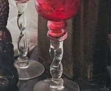 Mixed Lot of Red and White Home Items
