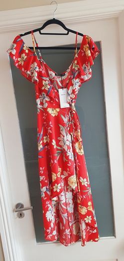 BERSHKA red floral ruffle frill wrap dress Sz S (Fit 8-10UK) - Bnwt