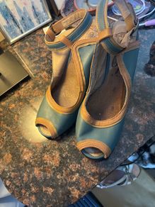 fly London vintage peep toe heels