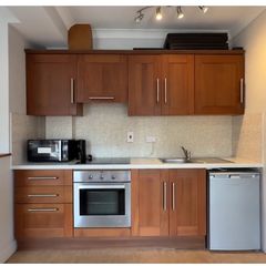 kitchen unit 2.6 meter length