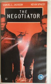 The Negotiator [1998] Samuel L. Jackson and Kevin Spacey (PAL VHS Cassette Movie)