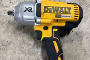 Dewalt 1/2" impact gun 18V DCF899