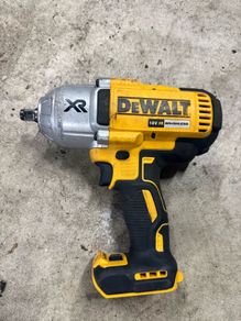 Dewalt 1/2" impact gun 18V DCF899