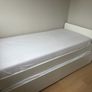 Guest bed with under bed and storage Image 6
