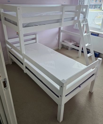 L shaped bunk bed