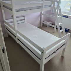 L shaped bunk bed
