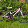 MBM District 24-inch girls' mountain bike Image 3
