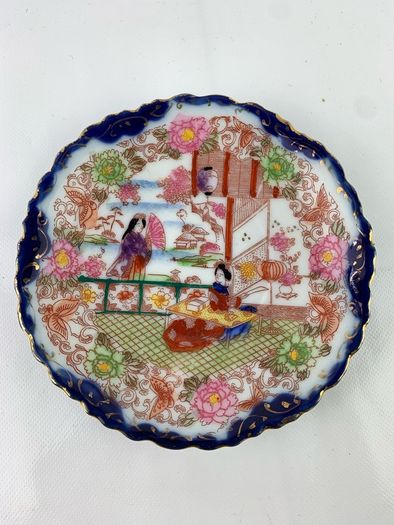 2 Antique Japanese tea cups and saucers