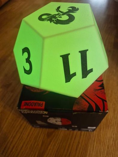 Dungeons & Dragons D12 Display Light - Paladone