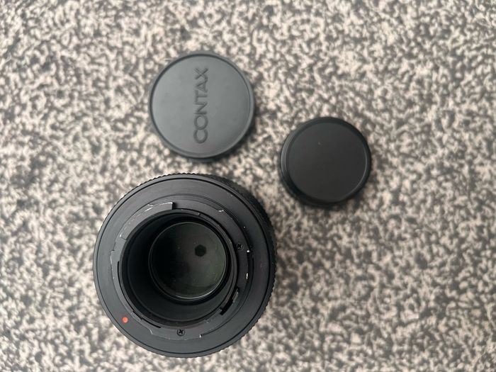 Contax 137 MD Quartz Camera with Accessories (see description)