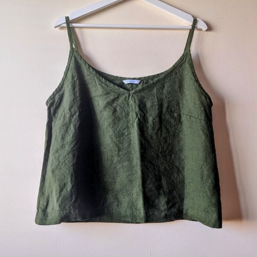 Linen camisole in forest green
