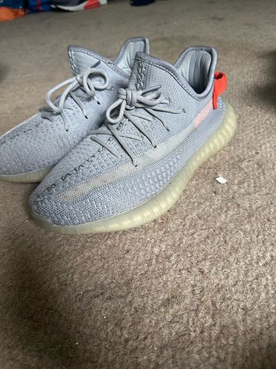 Yeezys size 9