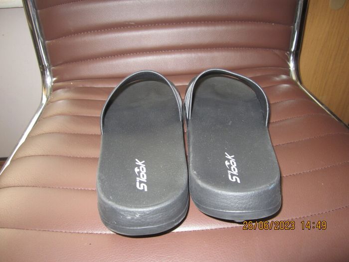 Flip Flops size 9