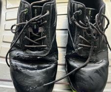 golf shoes