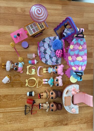 LOL Dolls Set