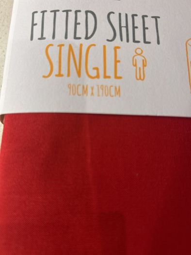 Fitted Sheet Red Single BNWT
