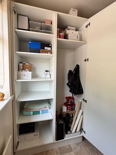 Free wardrobe