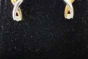 Gold earrings diamond