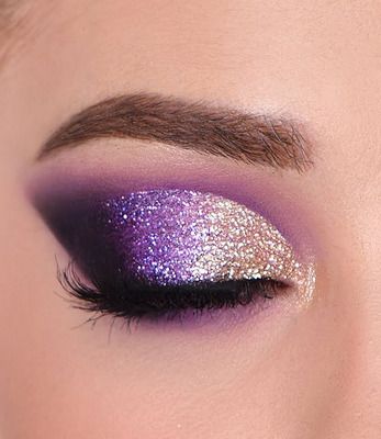 Free Sparkly Eyeliner + Amazing Eyeshadow Palette + other makeup available