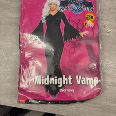 costume lady