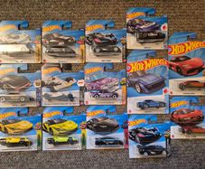 Hot Wheels Lamborghini Formula 1 Bugatti Mazda Koenigsegg Audi Knight Rider