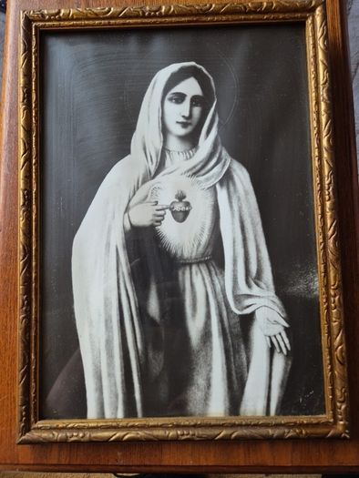 Vintage Virgin Mary Sacred Heart Picture Ornate Frame