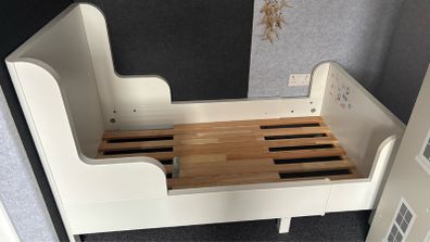 FREE IKEA Kids Extendable Bed