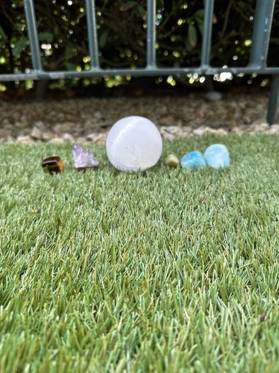 Big rock orb plus FREE extra rocks