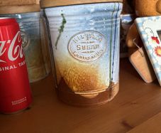Kiltrea pottery sugar