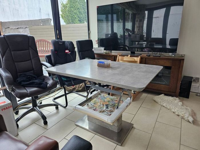 Height-adjustable dinner-coffee Table
