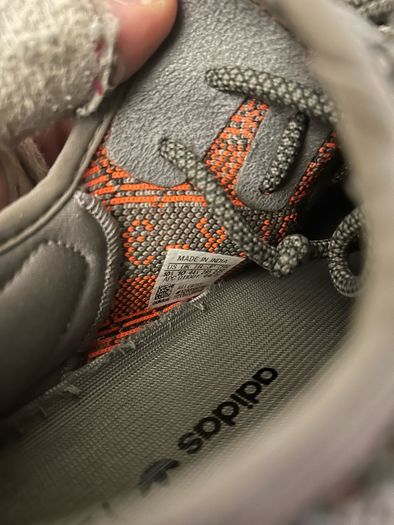 Reflective Yeezy belugas