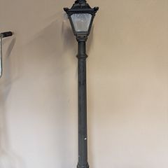 Outdoor Garden Light - 6ft