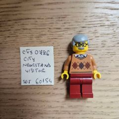 lego cty0786 city newsstand visitor, set 60154