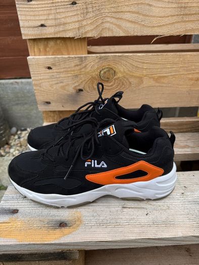 FILA Ray Tracer Black/Orange Sneakers Size UK 10