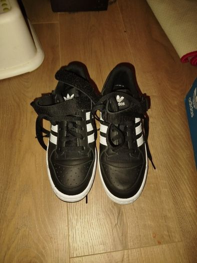 Boys Trainers UK 5.5
