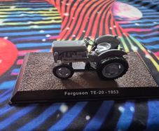 Ferguson Te20 1953 Grey Tractor Model by Atlas Editions Scale 1 32