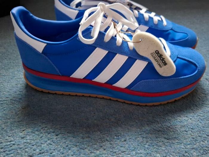 Adidas Run 70s 2.0. Size 11Uk
