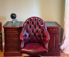 Vintage Chesterfield Captain swivel office chair oxblood leather
