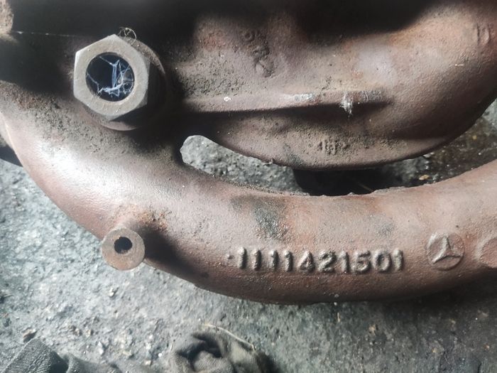 Mercedes Exhaust Manifolds