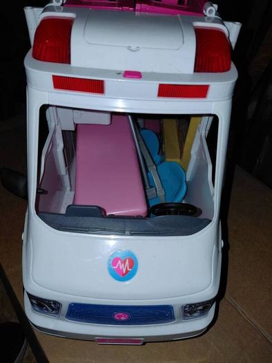 Barbie Ambulance