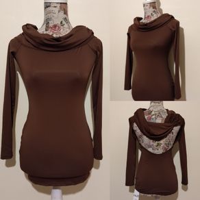 Beautiful Fashion Top, New With Tags