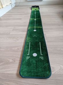 Golf Practice Putting Mat with Ball Return
