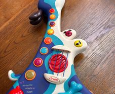 toy guitar