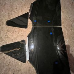 Toyota avensis estate doors glass