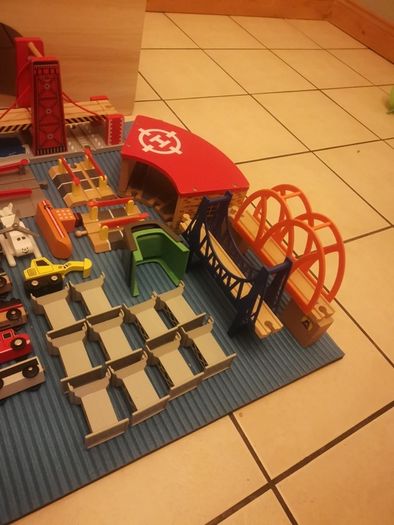 Large Wooden Track Set