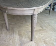 Monroe dark oak extendable dining table