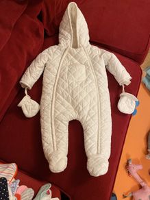 Mamas&papas snow suite size 9-12 months