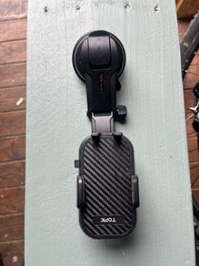 Free phone holder